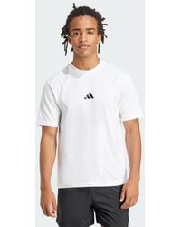 adidas - Essentials Small Logo Single Jersey T-Shirt - Lyst