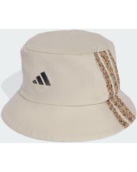 adidas - Sportswear Cappello Da Pescatore Con Grafica Leopardata A 3 Strisce - Lyst