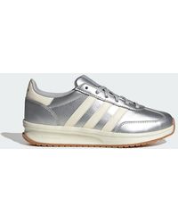 adidas - Run 70S 2.0 Shoes - Lyst