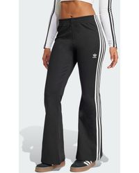 adidas - Laufshorts ADICOLOR 3-STREIFEN FLARED TRAININGSHOSE - Lyst