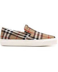 burberry shoes slip on