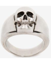 Alexander McQueen Silver Skull Signet Ring - Metallic