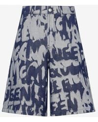 Alexander McQueen - Shorts aus denim mit mcqueen graffiti-motiv - Lyst