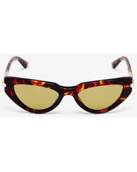 McQueen - T-Bar Icon Cat-Eye Sunglasses - Lyst