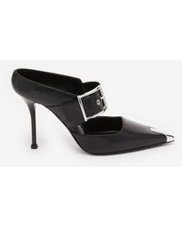 Alexander McQueen - Punk Sandals With Buckle In Black And Silver - Lyst
