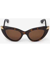 Alexander McQueen - Brown Punk Rivet Cat-eye Sunglasses - Lyst