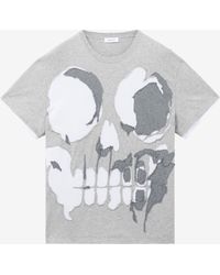 McQueen - Skull Applique T-Shirt - Lyst