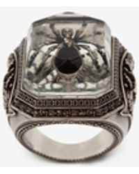 Alexander McQueen Ring mit Spinne in Harz - Mehrfarbig