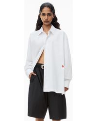 Alexander Wang - Button Up Boyfriend Shirt In Compact Cotton With Apple Logo Patch - Lyst