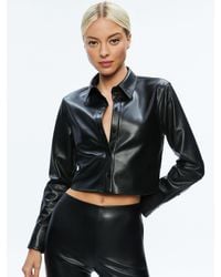 Alice + Olivia - Leon Cropped Vegan Leather Button Down - Lyst