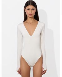 Alice + Olivia - Olea Long Sleeve Bodysuit - Lyst