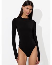 Alice + Olivia - Olea Long Sleeve Bodysuit - Lyst