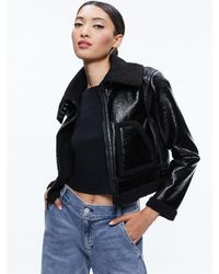 Alice + Olivia - Isaiah Vegan Leather Faux Shearling Cropped Jacket - Lyst