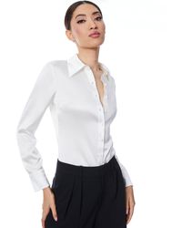 Alice + Olivia - Willa Fitted Placket Top - Lyst