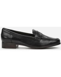 womens black loafers clarks