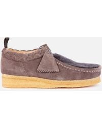 women's clark wallabees