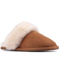 clarks womens moccasin slippers