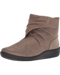clarks sillian tana wedge bootie