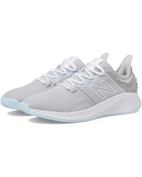 New Balance - Zapato de Golf Fresh Foam Roav para Mujer - Lyst