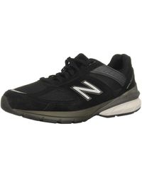 New Balance Made 990 V4 Sneaker in Pink 