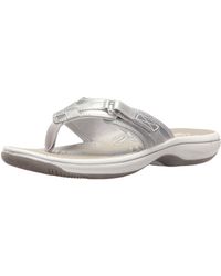 clarks flip flops womens white