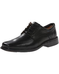 clarks un seal black