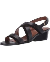 naturalizer holland pumps