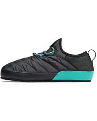 New Balance Slippers for Men - Up to 33 