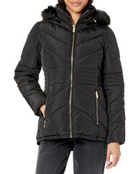 Guess - Short Hooded Puffer Coat With Faux Fur Bib - Lyst