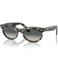 Ray-Ban - Rb2242 Wayfarer Oval Sunglasses - Lyst