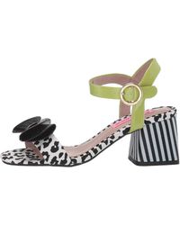 betsey johnson veda sandal