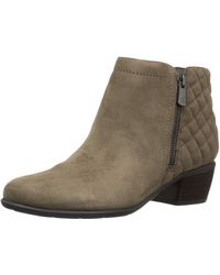easy spirit women's ankle boots