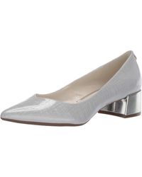 anne klein flicka pump