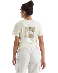 The North Face - Evolution Floral Box Nse Short Sleeve Tee | Regular Fit Everyday Shirt With Logo Graphic & Set In Sleeves - Lyst