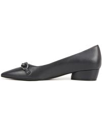 Naturalizer - S Becca Pointed Toe Low Heel Flats Navy Blue Leather 10 M - Lyst