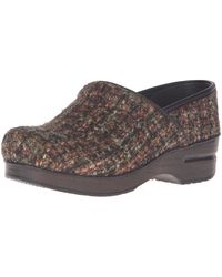 dansko pepper mule