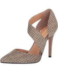 jessica simpson paulene pump