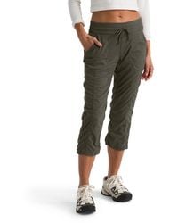 The North Face - Aphrodite 2.0 Capri | Moisture Wicking Jogger Pants - Lyst