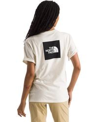 The North Face - Evolution Box Nse Short-sleeve Tee | Regular Fit Cotton T-shirt With Logo Graphics & Durable Ribbed Collar - Lyst