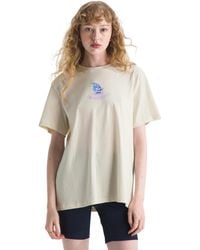 The North Face - Evolution Butterfly Short-sleeve Tee | Regular Fit Cotton Shirt With Logo Graphic - Lyst