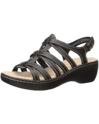 delana curve wedge sandal