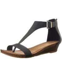 Kenneth Cole - Reaction Great Gal T-strap Wedge Sandal - Lyst