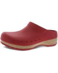 Dansko - On Mule Clog For – Lightweight Cushioned Comfort And Removable Eva Footbed With Arch Support – Easy Clean Uppers Kane Red 8.5-9 - Lyst