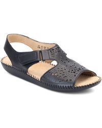 naturalizer scout flat sandals