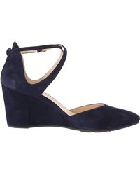 lacey cutout wedge pump