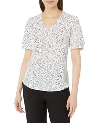 Adrianna Papell - Printed Trapeze V-neck Top With Elbow Sleeves - Lyst