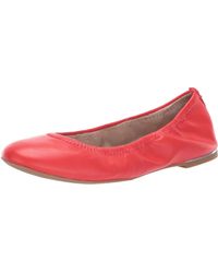 bcbg black flats
