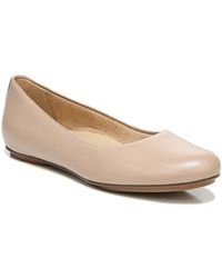 Naturalizer - S Maxwell Round Toe Comfortable Classic Slip On Ballet Flats ,opal Beige Leather,6.5 Medium - Lyst