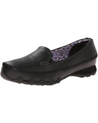 skechers alumni slip on
