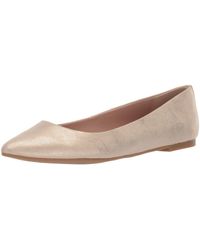 bcbg flats